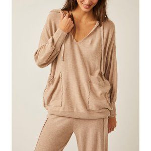 FREE PEOPLE Snuggle Season Pullover / Oatmeal